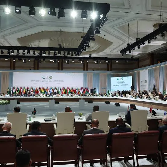 البيان الختامي للقمة العربية الإسلامية الطارئة في الدوحة 5 - CJ العربية IMG 1093 - CJ العربية