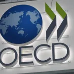 مديرو الصناديق يطالبون بنك إنجلترا بوقف بيع السندات وسط اضطراب سوق الديون البريطانية