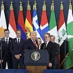 التحالف الدولي يُرسّخ اتفاق غزة بتفويض نزع السلاح