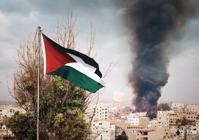 حرب إعادة الإعمار الباردة: لماذا تُجوّع عمالقة العرب غزة مقابل السلام 7 - CJ العربية فلسطين