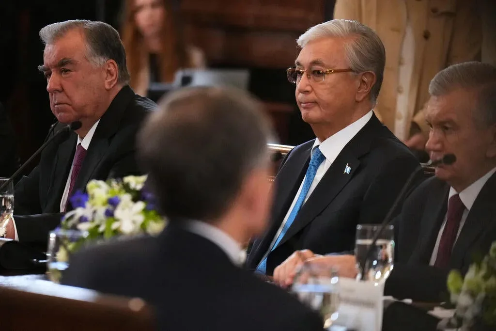 المبعوث الأمريكي ستيف ويتكوف يعلن انضمام كازاخستان إلى اتفاقية إبراهام اكورد 6 - CJ العربية كازاخستان تنضم لاتفاقية إبراهام اكورد