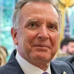 اسرائيل تقصف لبنان بغارات مكثفة و تستهدف قرى جنوب لبنان